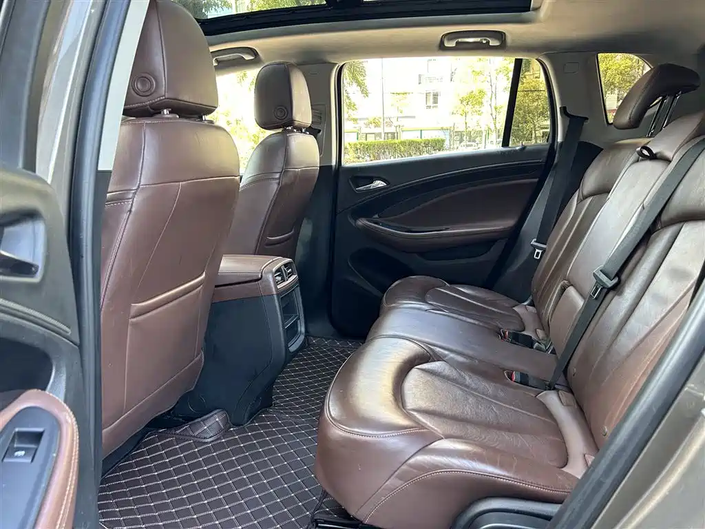 Buick Envision Plus — фото 24