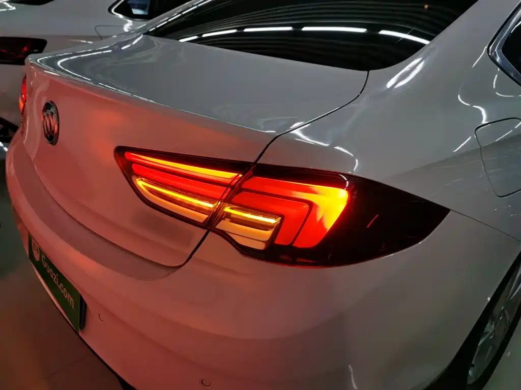 Buick Regal — фото 24