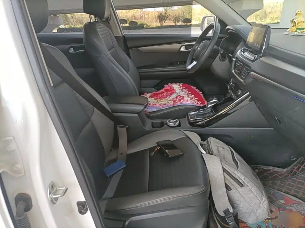 Kia Sportage — фото 24