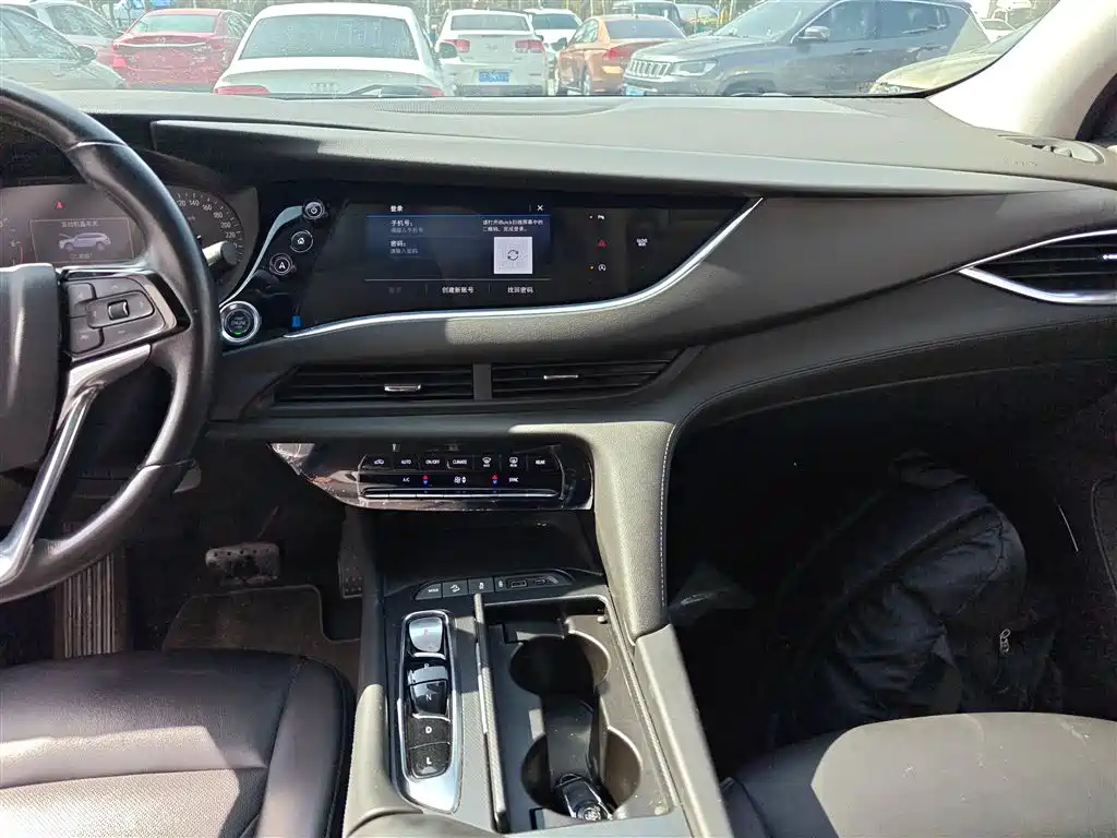 Buick Enclave — фото 13