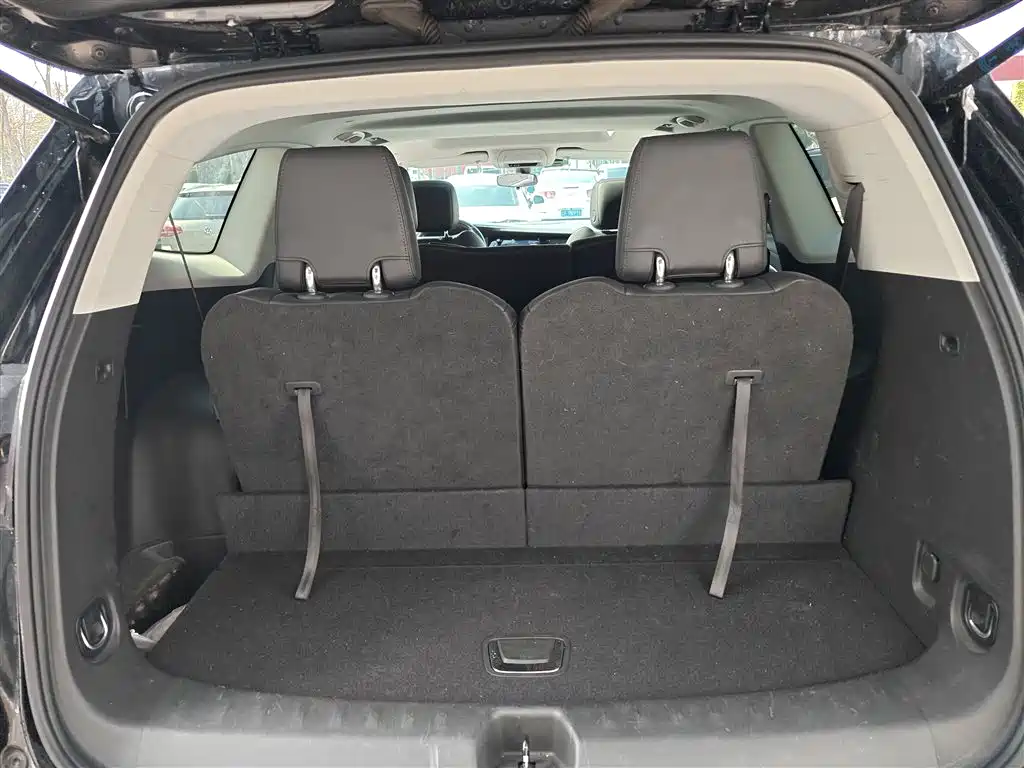 Buick Enclave — фото 19