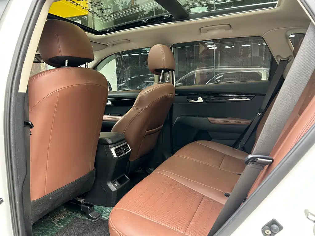 Kia Sportage — фото 5