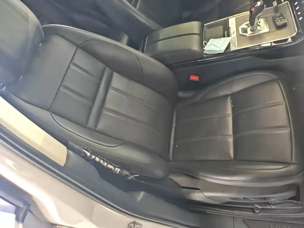 Land Rover Evoque — фото 24