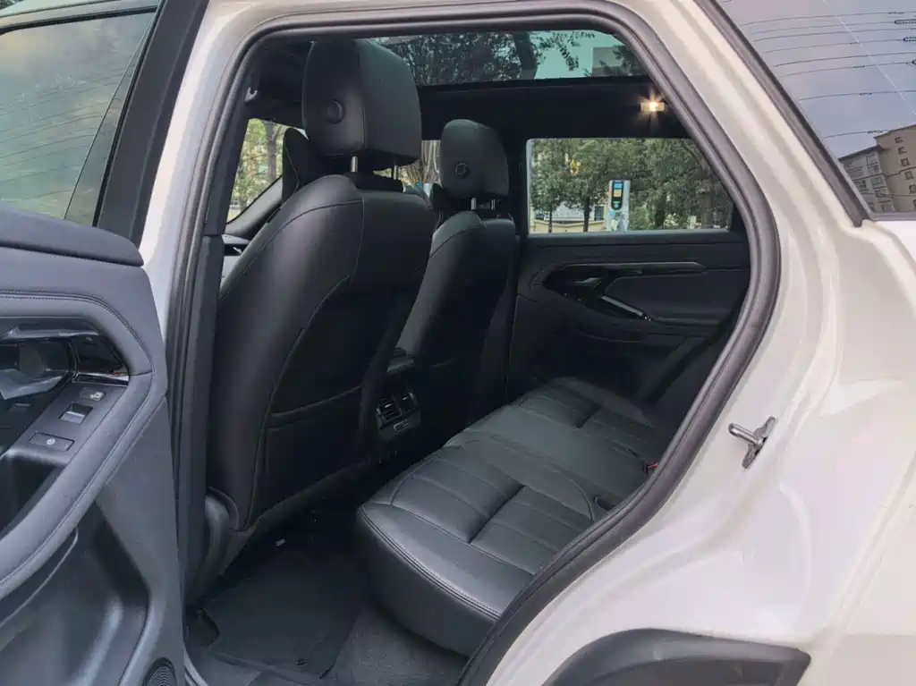 Land Rover Evoque — фото 4