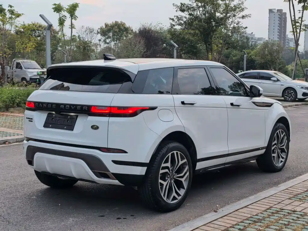 Land Rover Evoque — фото 9