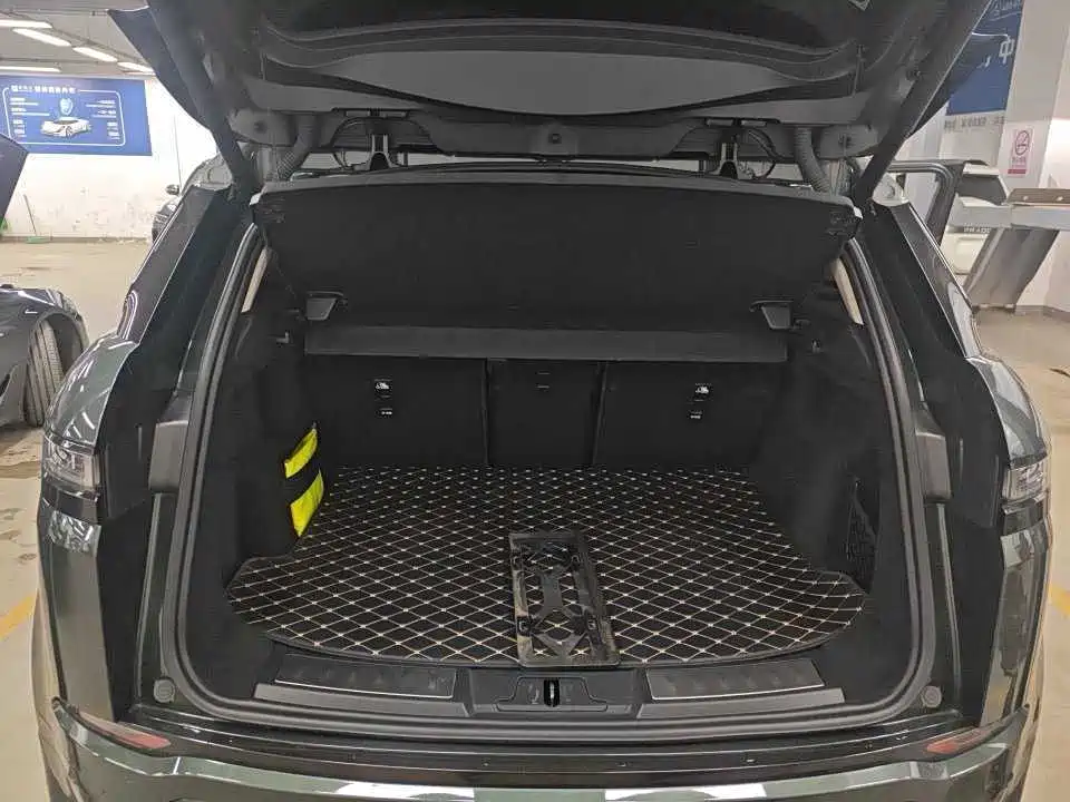Land Rover Evoque — фото 8