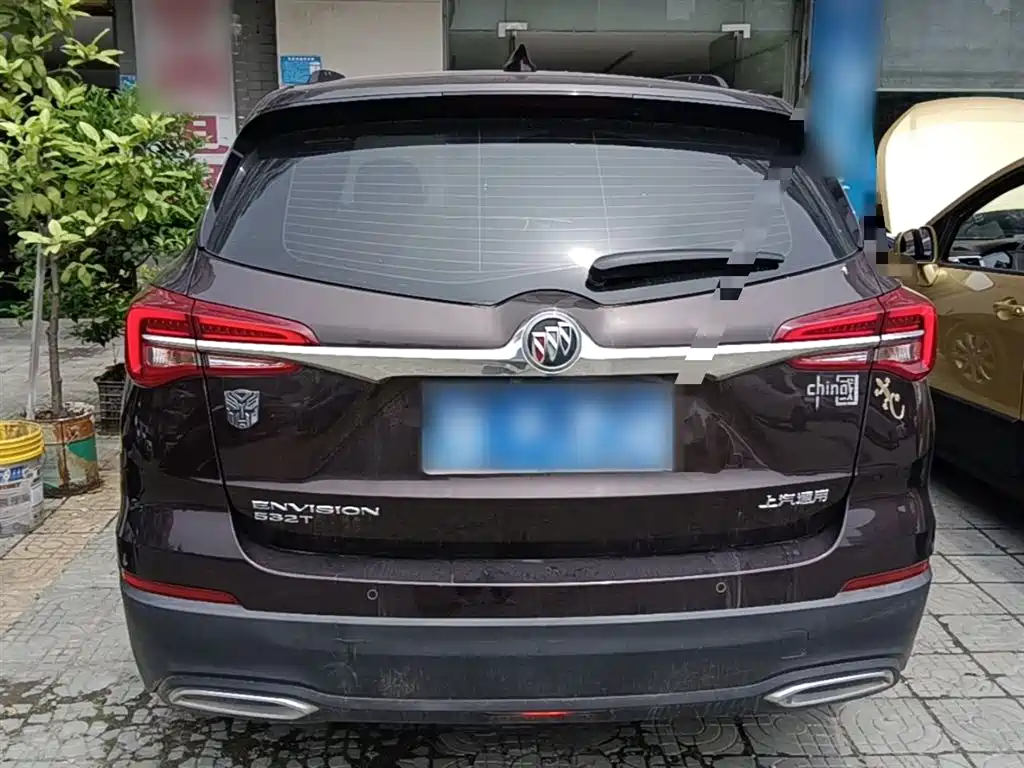 Buick Envision Plus — фото 6