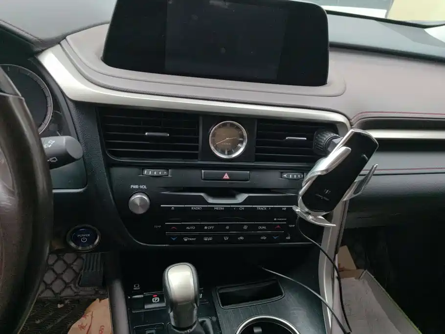 Lexus RX — фото 13