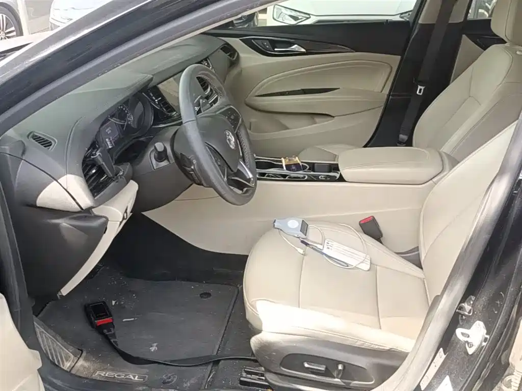 Buick Regal — фото 15