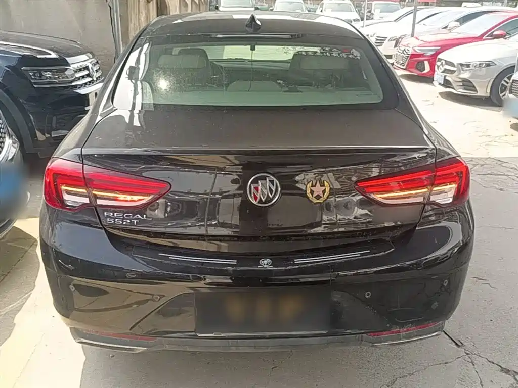 Buick Regal — фото 6