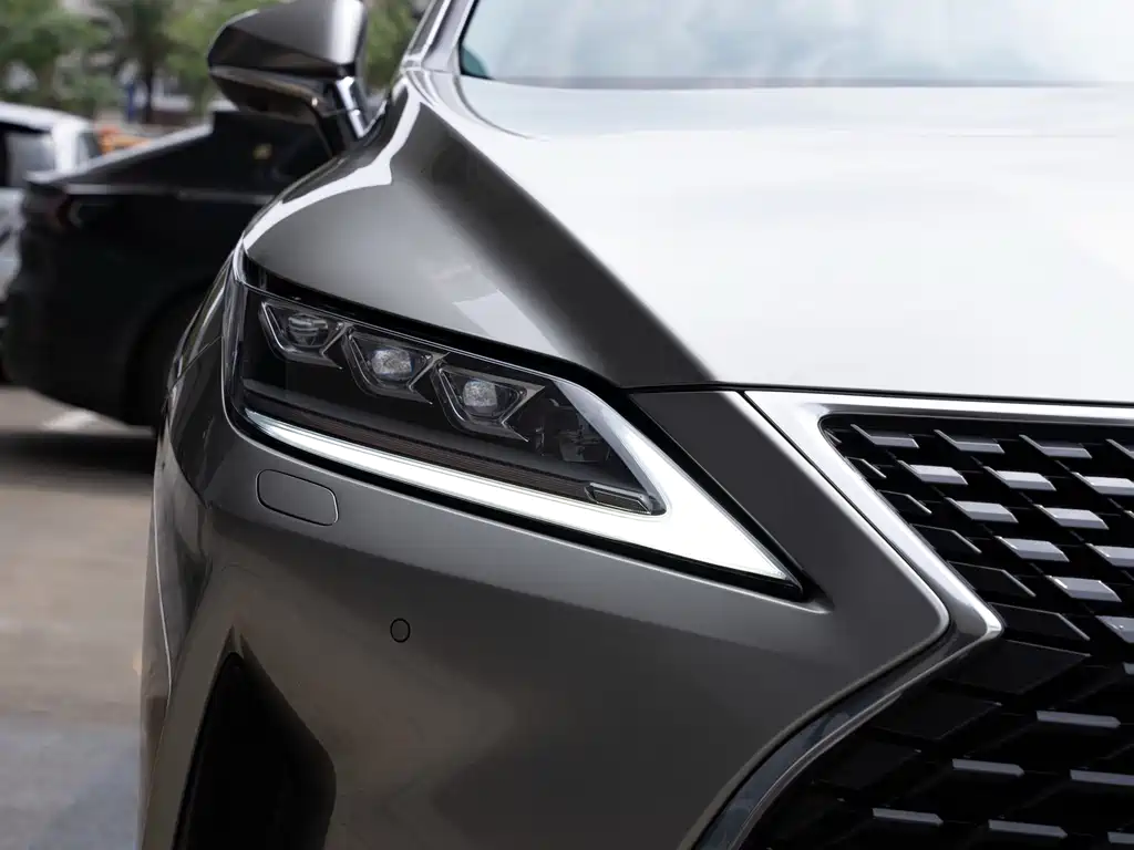 Lexus RX — фото 6