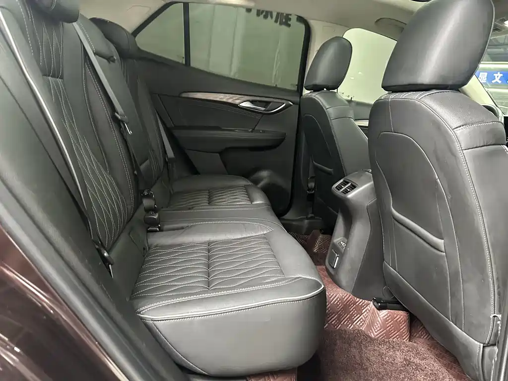 Buick Envision S — фото 10