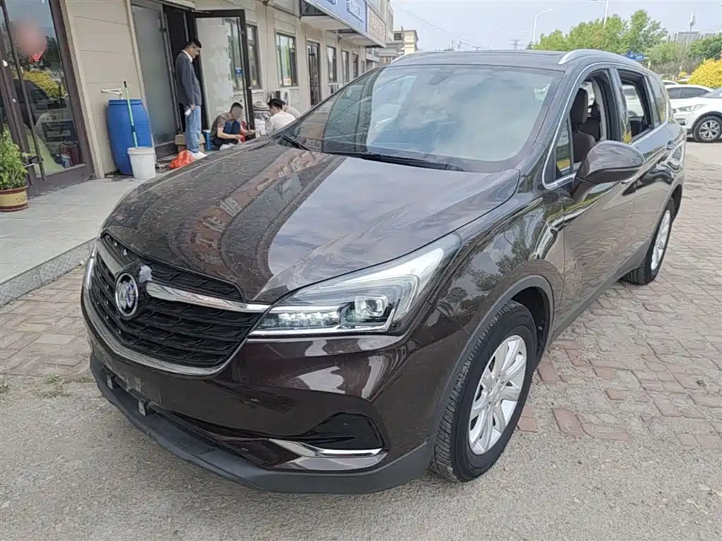 Buick Envision Plus — фото 2