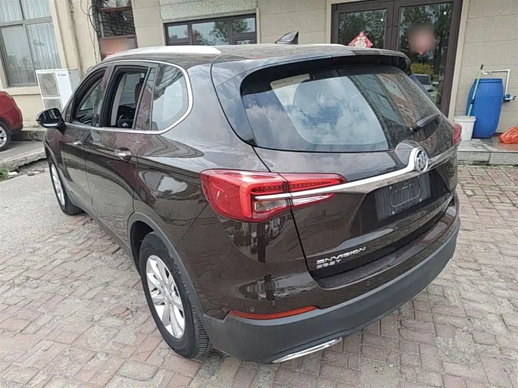 Buick Envision Plus — фото 5