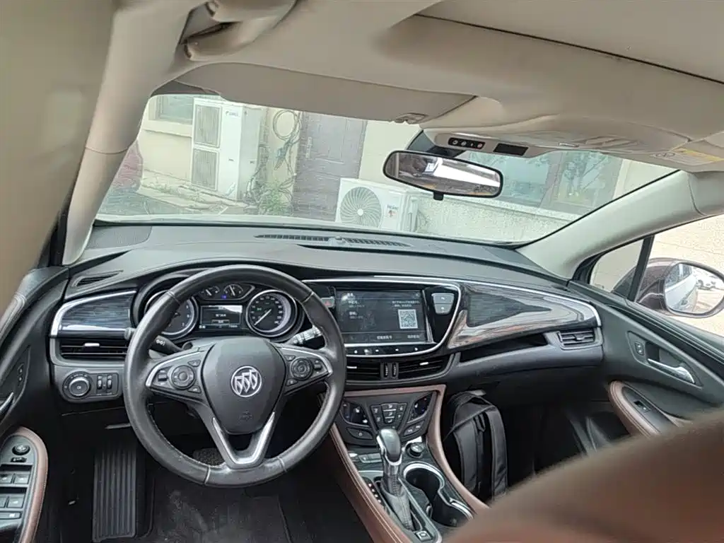Buick Envision Plus — фото 10
