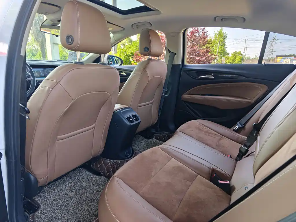 Buick Regal — фото 4