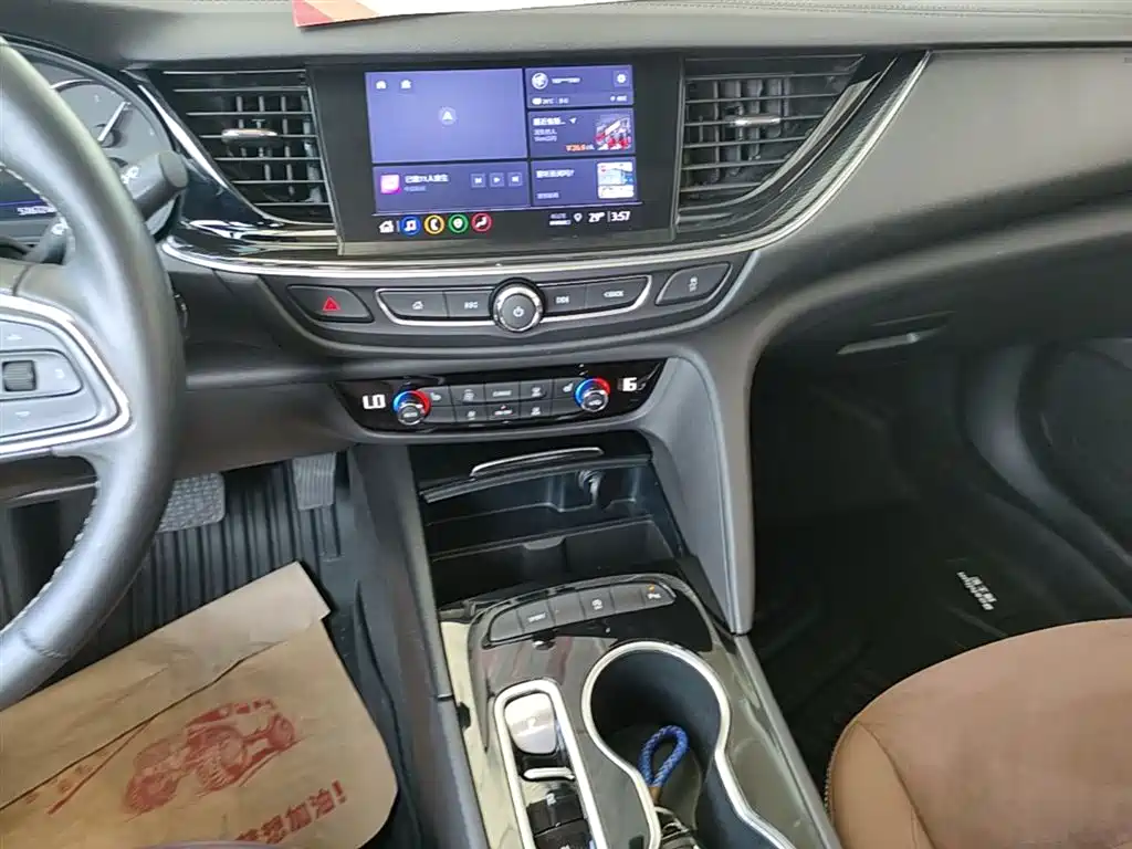 Buick Regal — фото 13