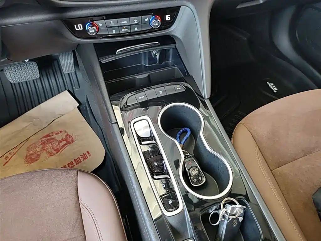 Buick Regal — фото 14