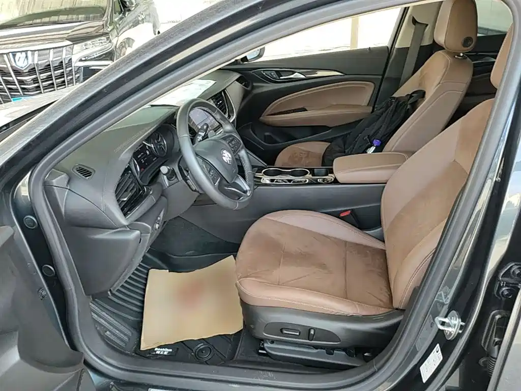Buick Regal — фото 15
