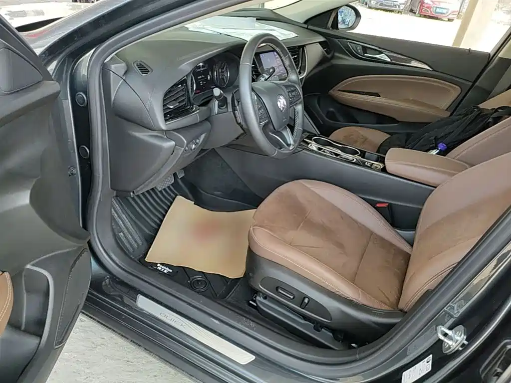 Buick Regal — фото 16