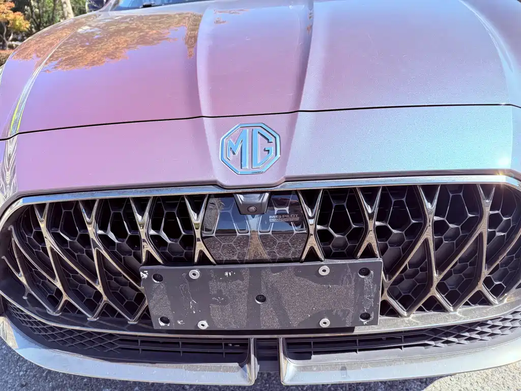 MG MG5 Scorpio — фото 6
