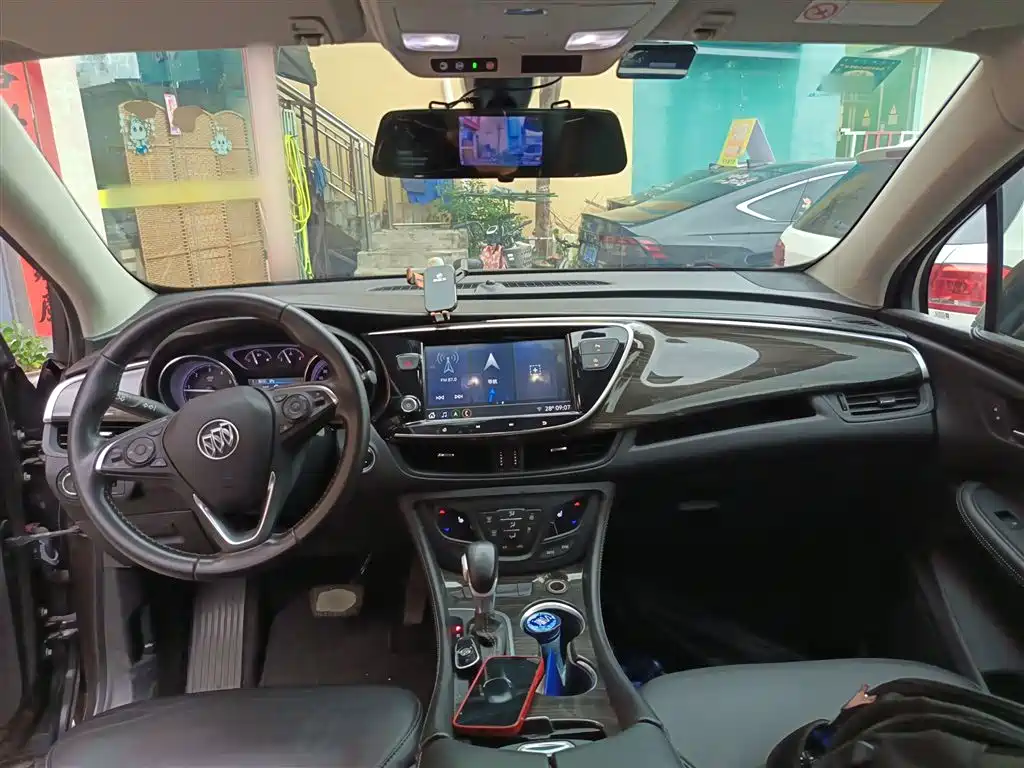 Buick Envision Plus — фото 6