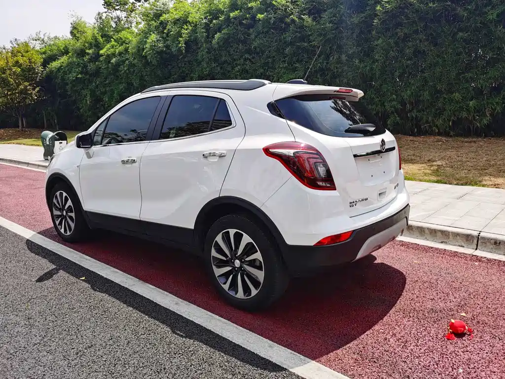 Buick Encore — фото 6