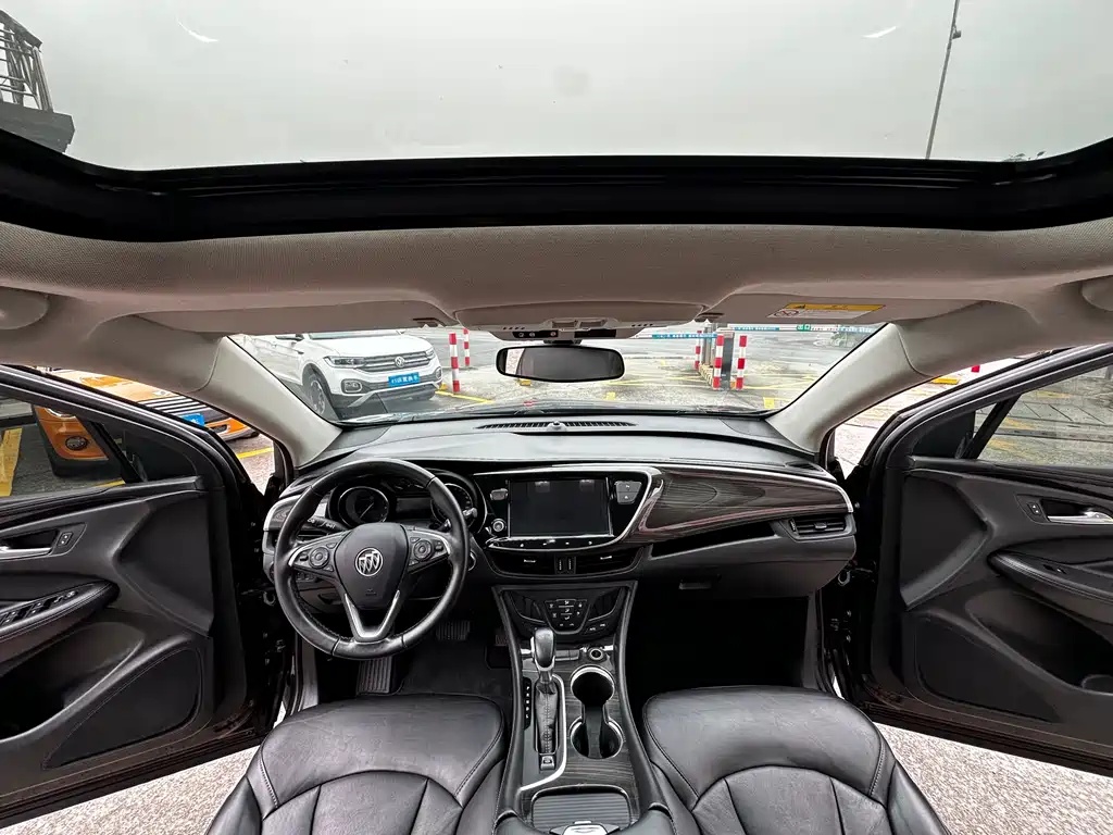 Buick Envision Plus — фото 13