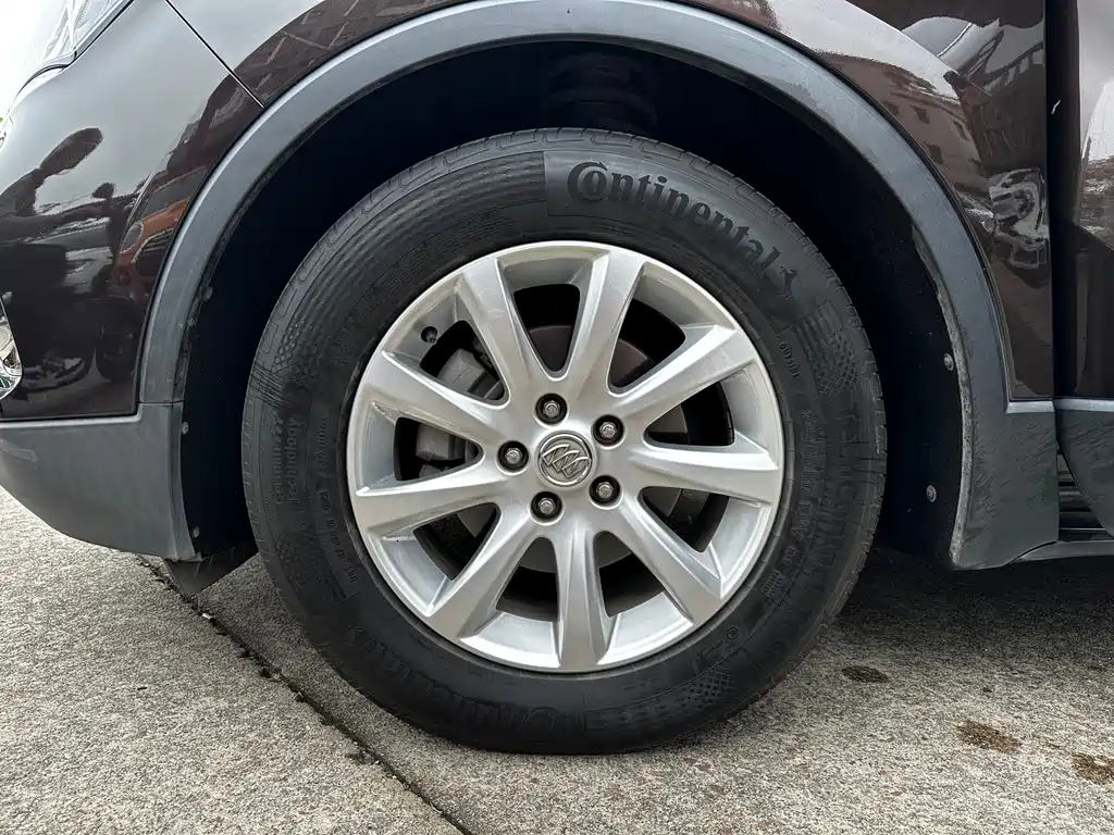 Buick Envision Plus — фото 20