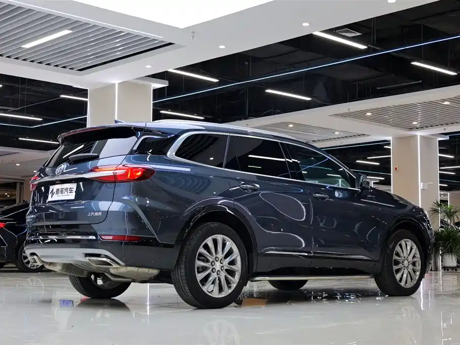 Buick Enclave — фото 14