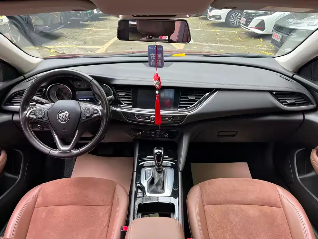 Buick Regal — фото 11