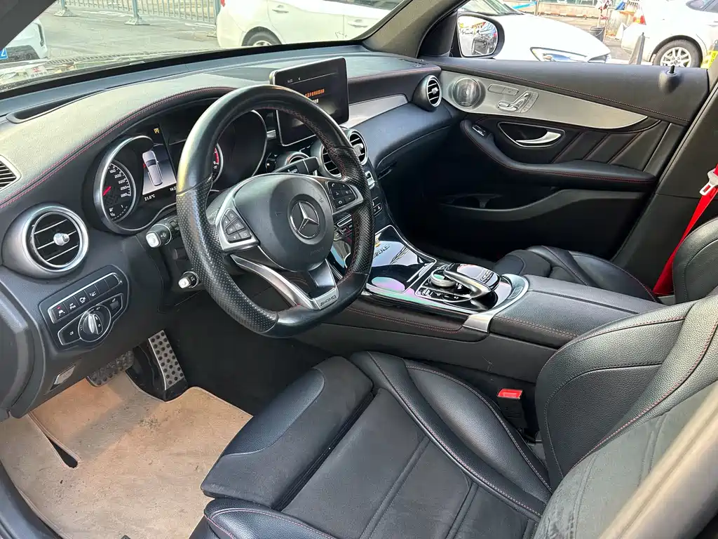 Mercedes-Benz GLC AMG — фото 3