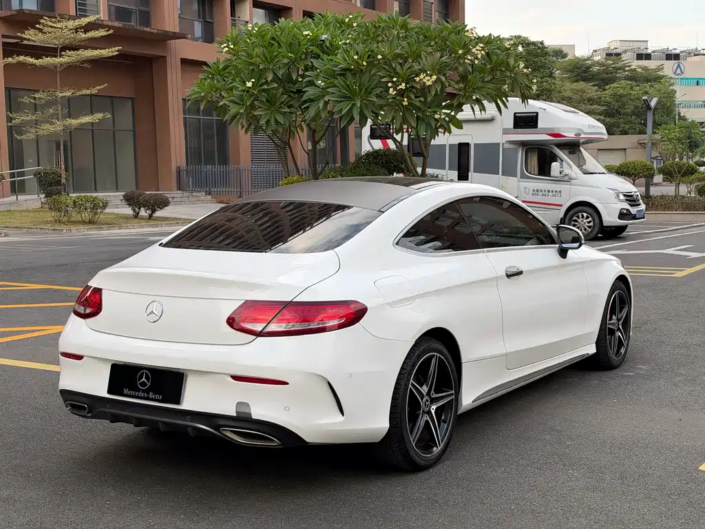 Mercedes-Benz C-Class (Import) — фото 4