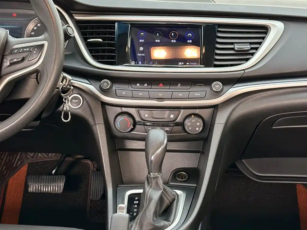 Buick Excelle — фото 17