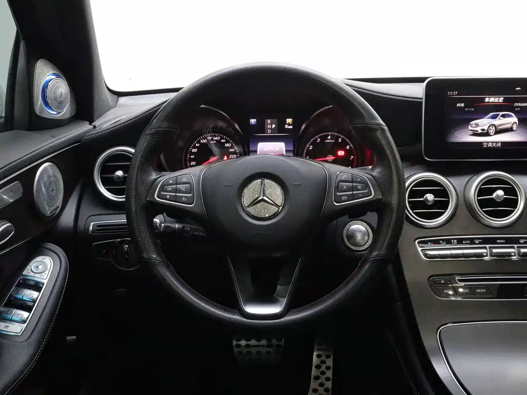 Mercedes-Benz GLC — фото 23