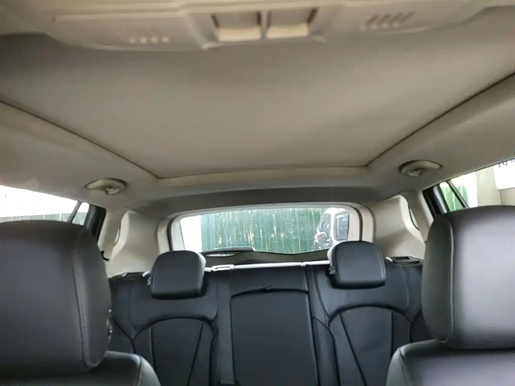 Buick Envision Plus — фото 18