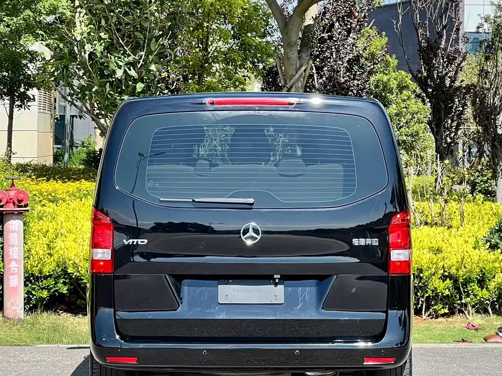 Mercedes-Benz Vito — фото 5