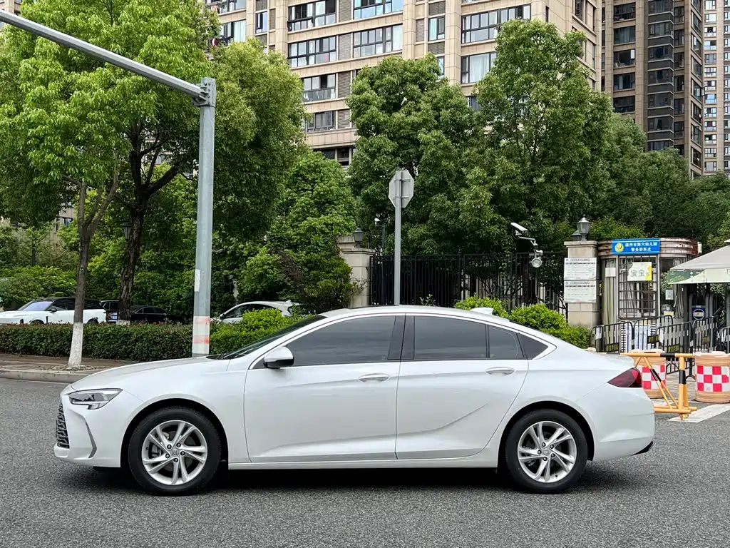 Buick Regal — фото 4