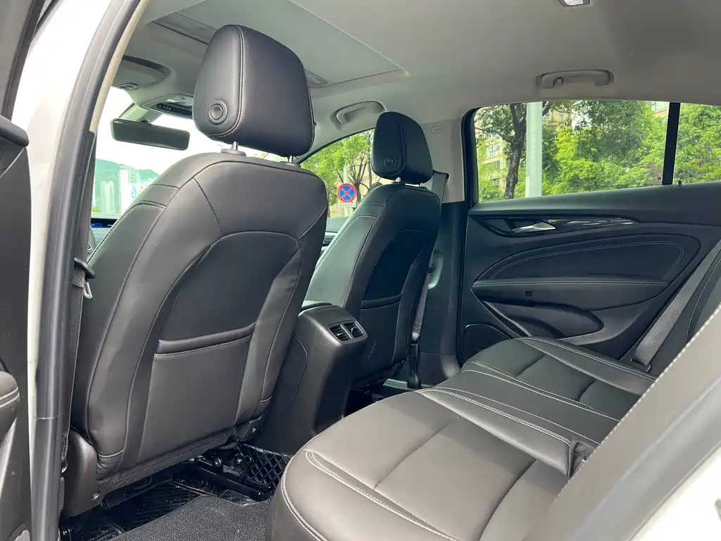 Buick Regal — фото 7