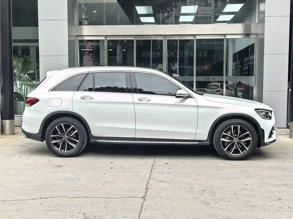 Mercedes-Benz GLC — фото 4