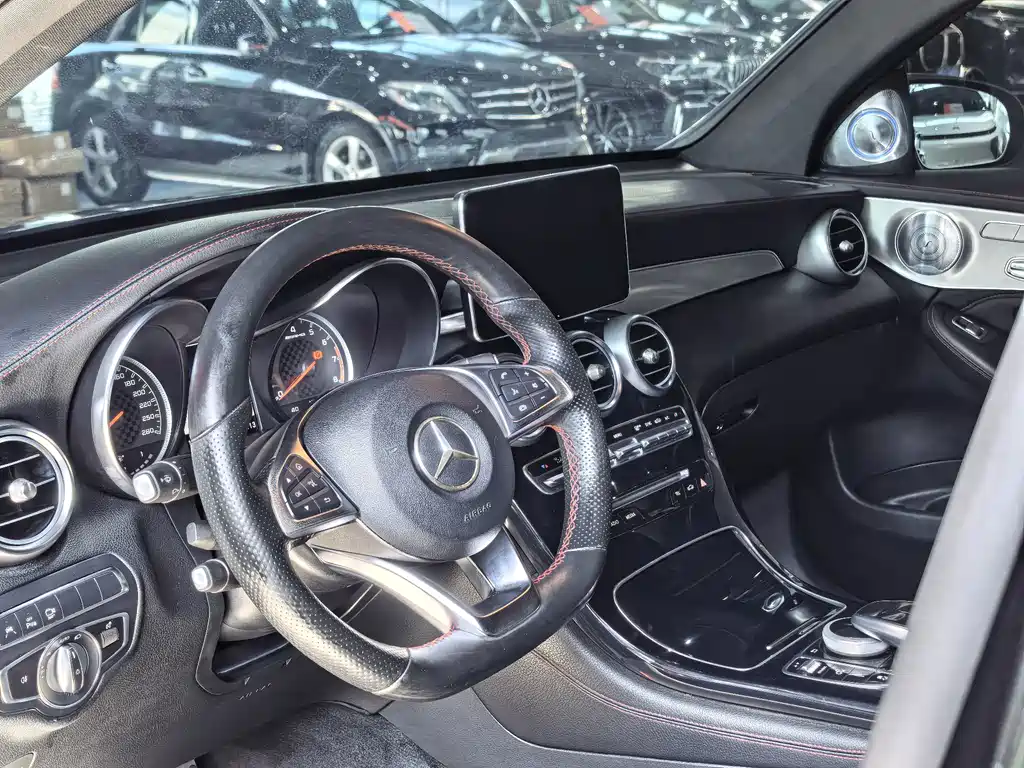 Mercedes-Benz GLC Coupe AMG — фото 5