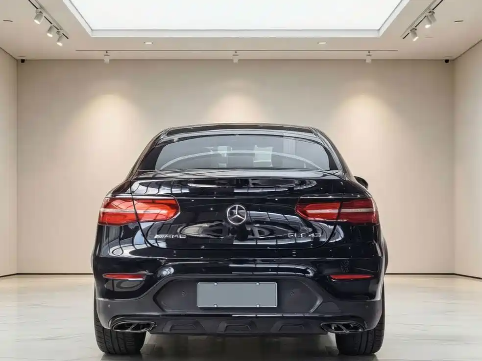 Mercedes-Benz GLC Coupe AMG — фото 10