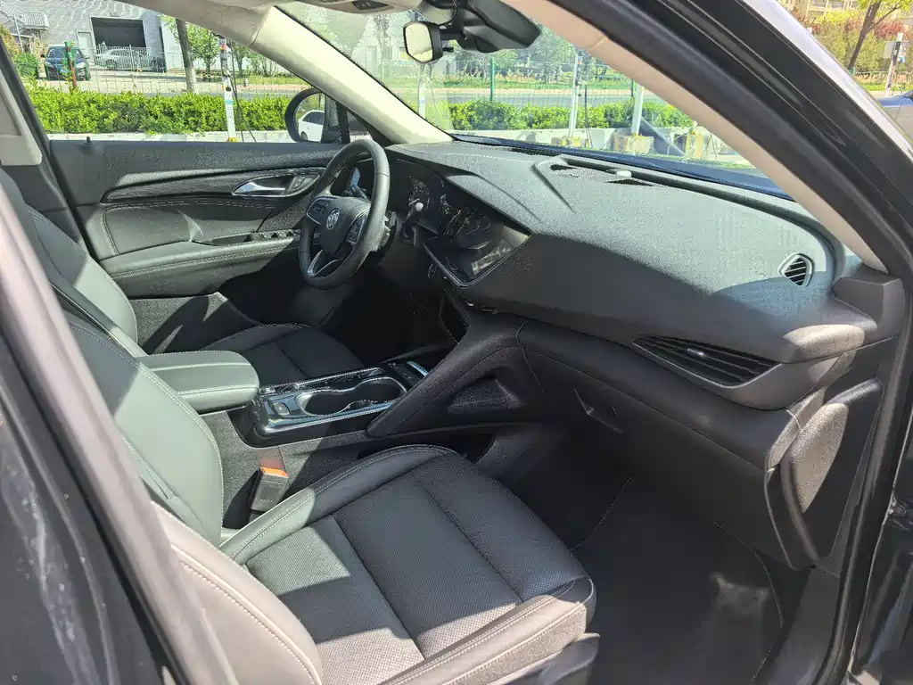 Buick Envision S — фото 9