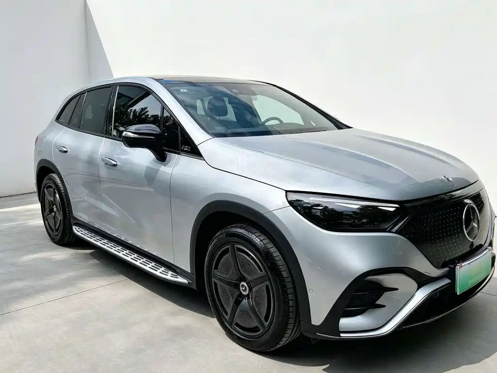 Mercedes-Benz EQE SUV — фото 2