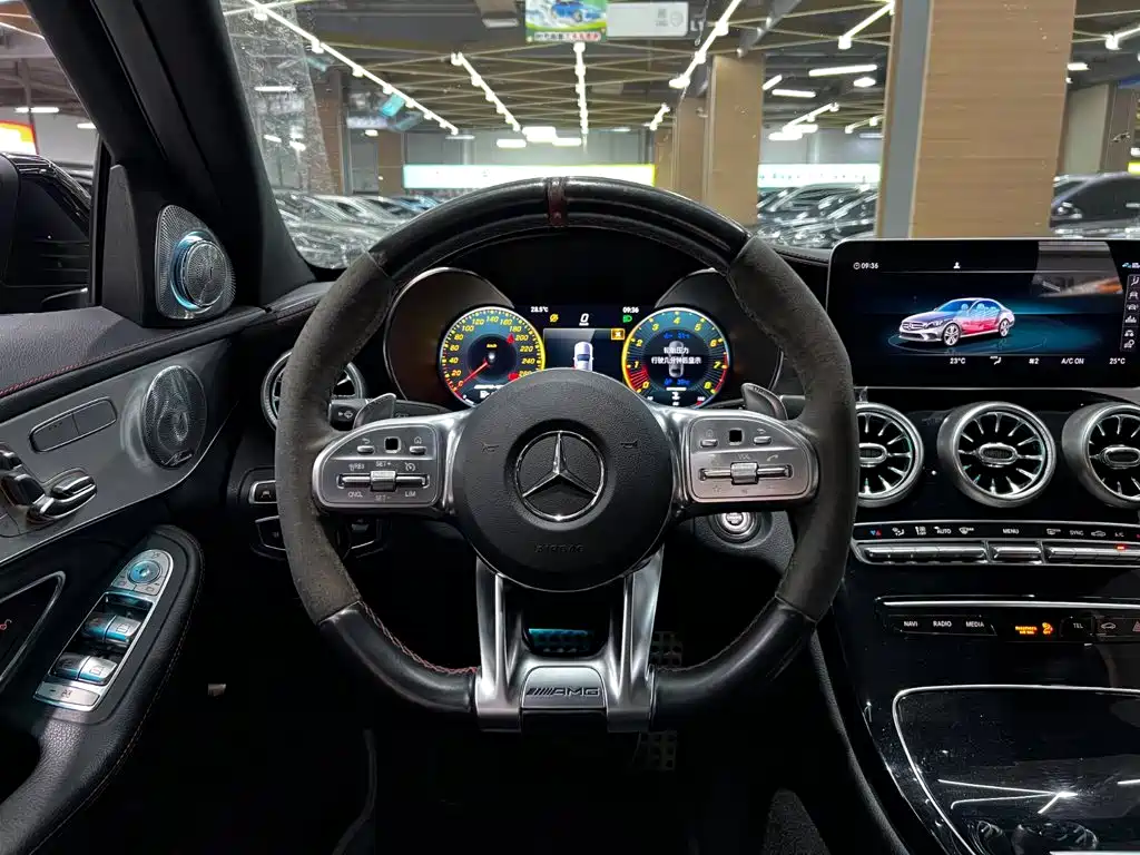 Mercedes-Benz C-Class AMG — фото 14