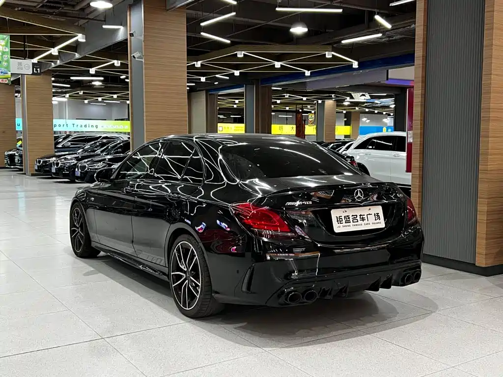 Mercedes-Benz C-Class AMG — фото 5