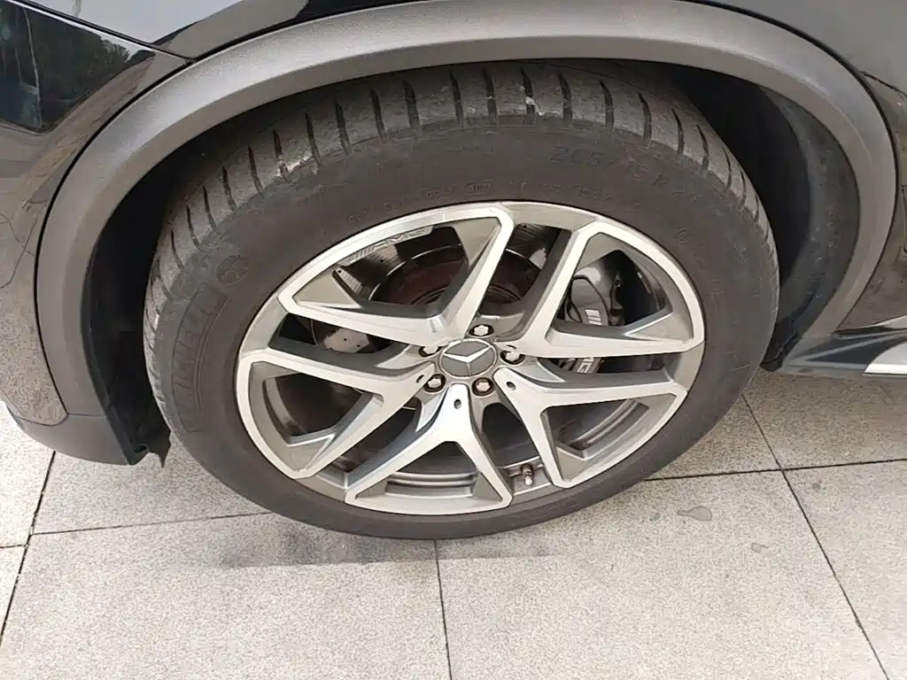 Mercedes-Benz GLC AMG — фото 22