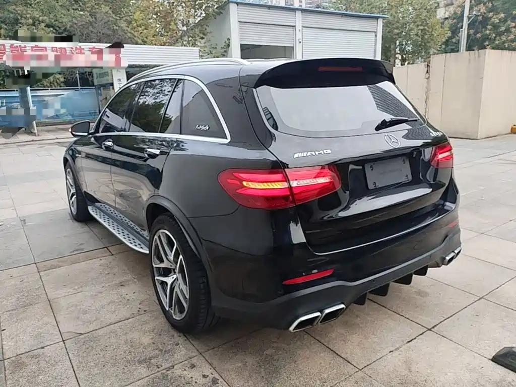 Mercedes-Benz GLC AMG — фото 4