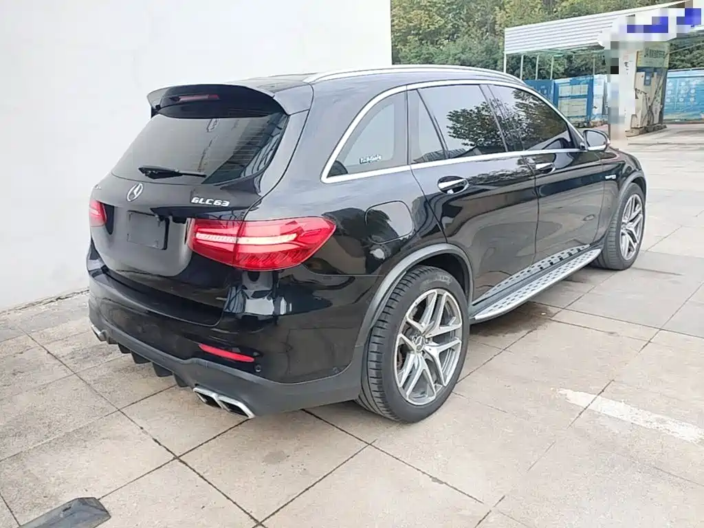 Mercedes-Benz GLC AMG — фото 6