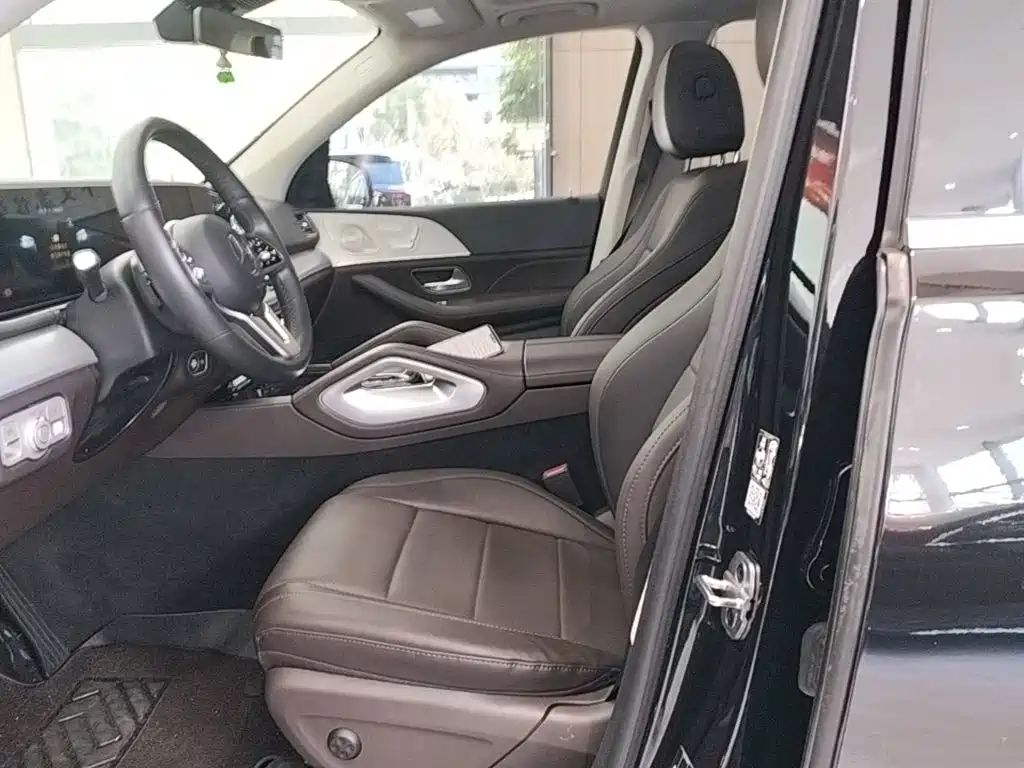 Mercedes-Benz GLE (Import) — фото 14